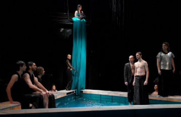 Od&uuml;sszeusz hazat&eacute;r&eacute;se