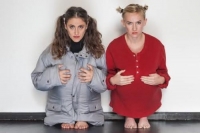 Outl&eacute;t - Szil&aacute;gyi &Aacute;gota &eacute;s Tank&oacute; Erika performansza